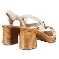 EVA FRUTOS Δερμάτινο πέδιλο με μπαρέτα και μεσαίο, φαρδύ τακούνι.