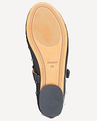 INUOVO Δερμάτινη μπαλαρίνα με μπαρέτα και τρουκς