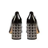 VERSACE 1969 Γόβα από λουστρίνι με μυτερή γραμμή και φαρδύ, μεσαίο τακούνι